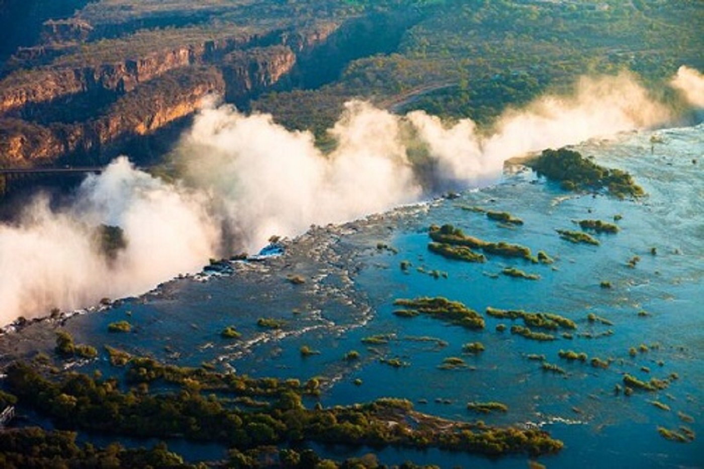 Best Time to Visit Victoria Falls in Zambia